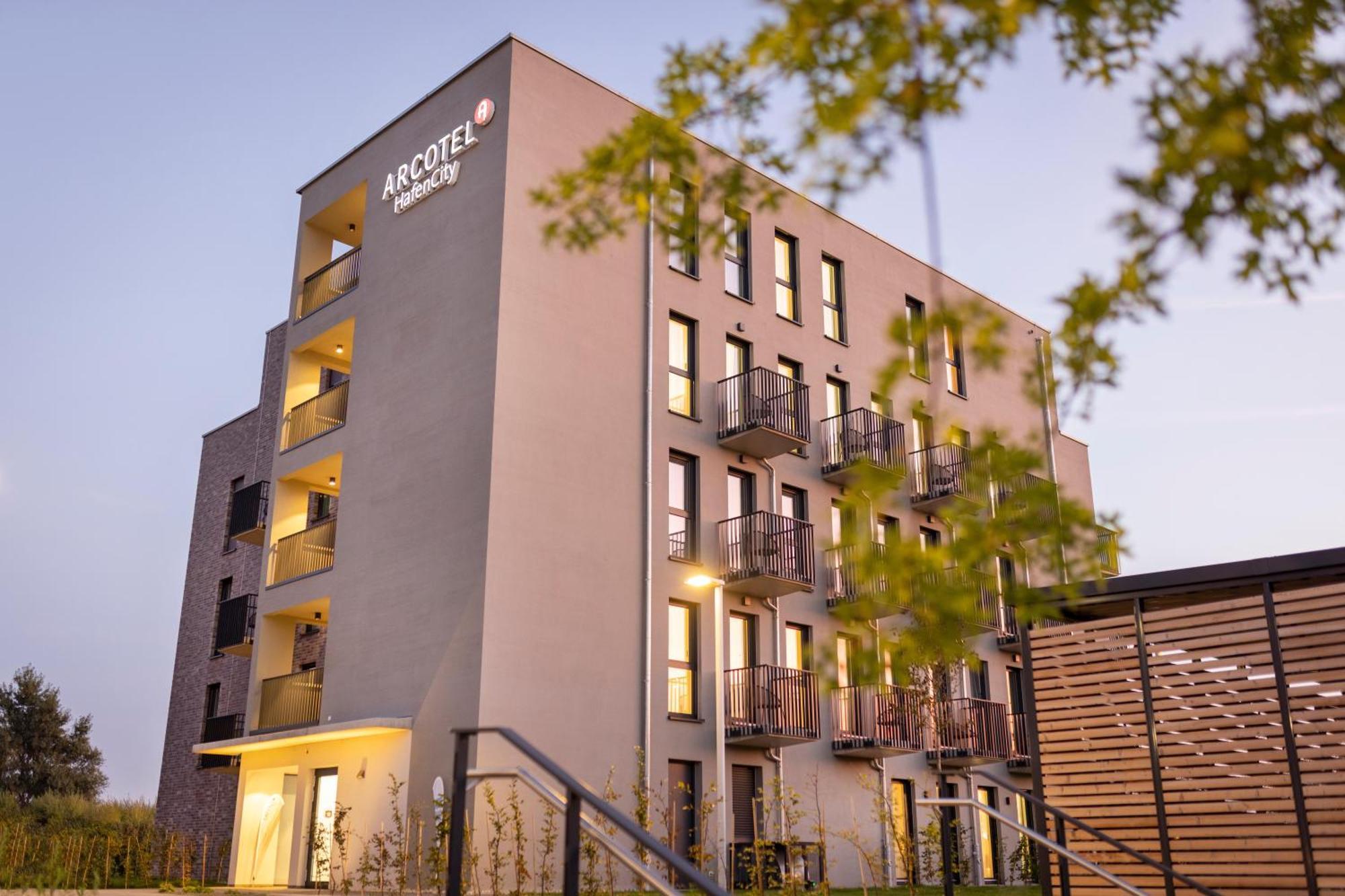 Arcotel Hafencity - Am Neustädter Elbufer 4*